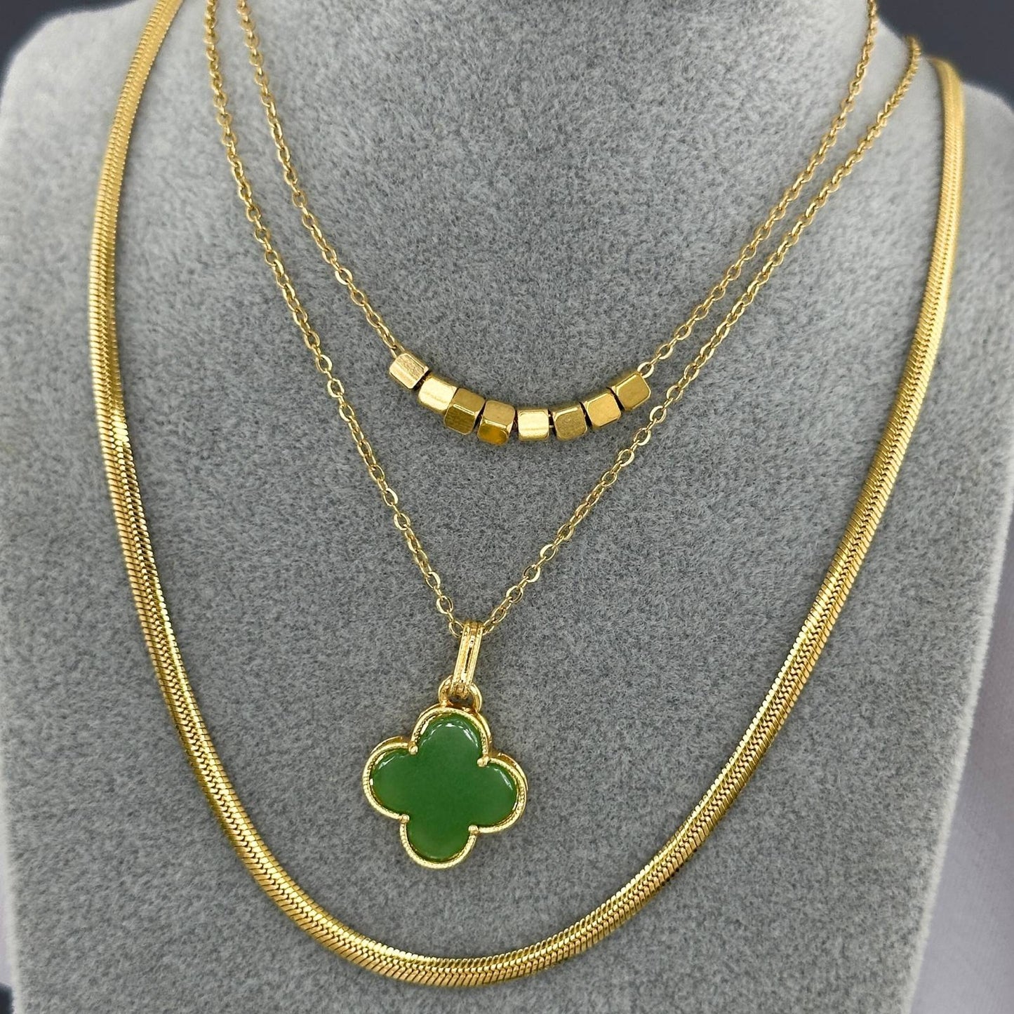 Clover Pendant Necklace