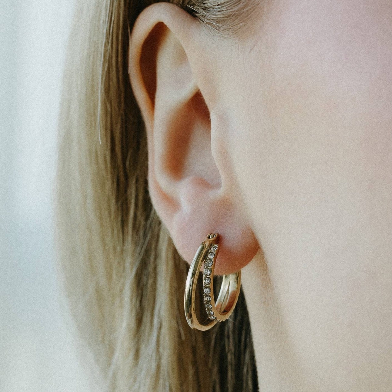 Aurelle Hoop Earrings