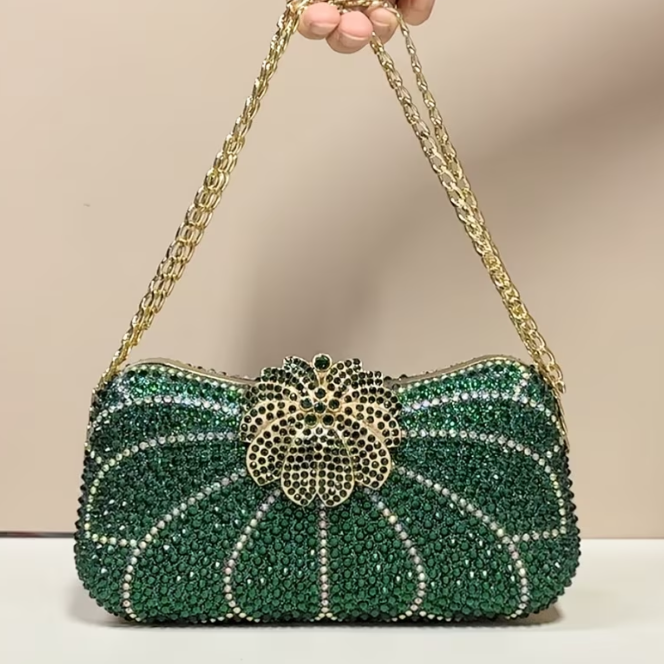 Crystal Emerald Royal Clutch