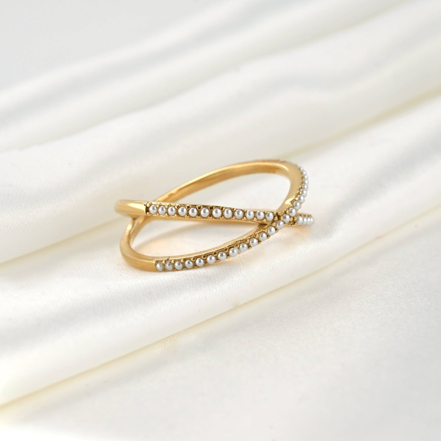 Sasha Pave Pearl Criss Cross Ring - Waterproof Gold X Pearl Ring : 8