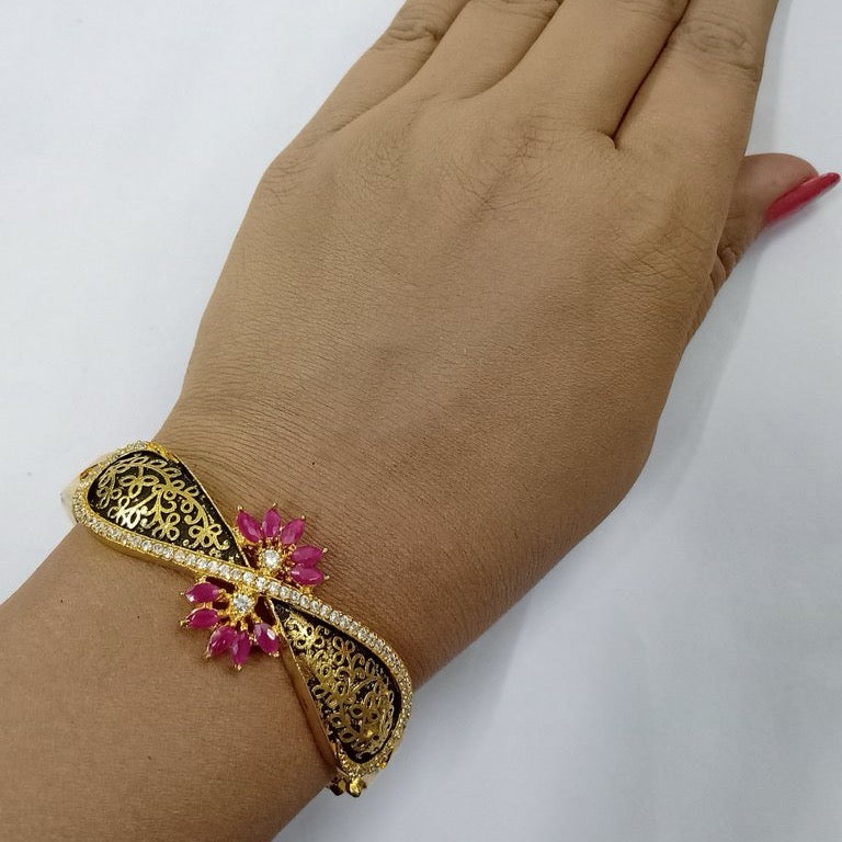 Moon Glow Bracelet