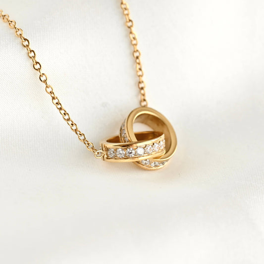 Hazel Pavé Circles Necklace - CZ Interlocking Circled Pendant