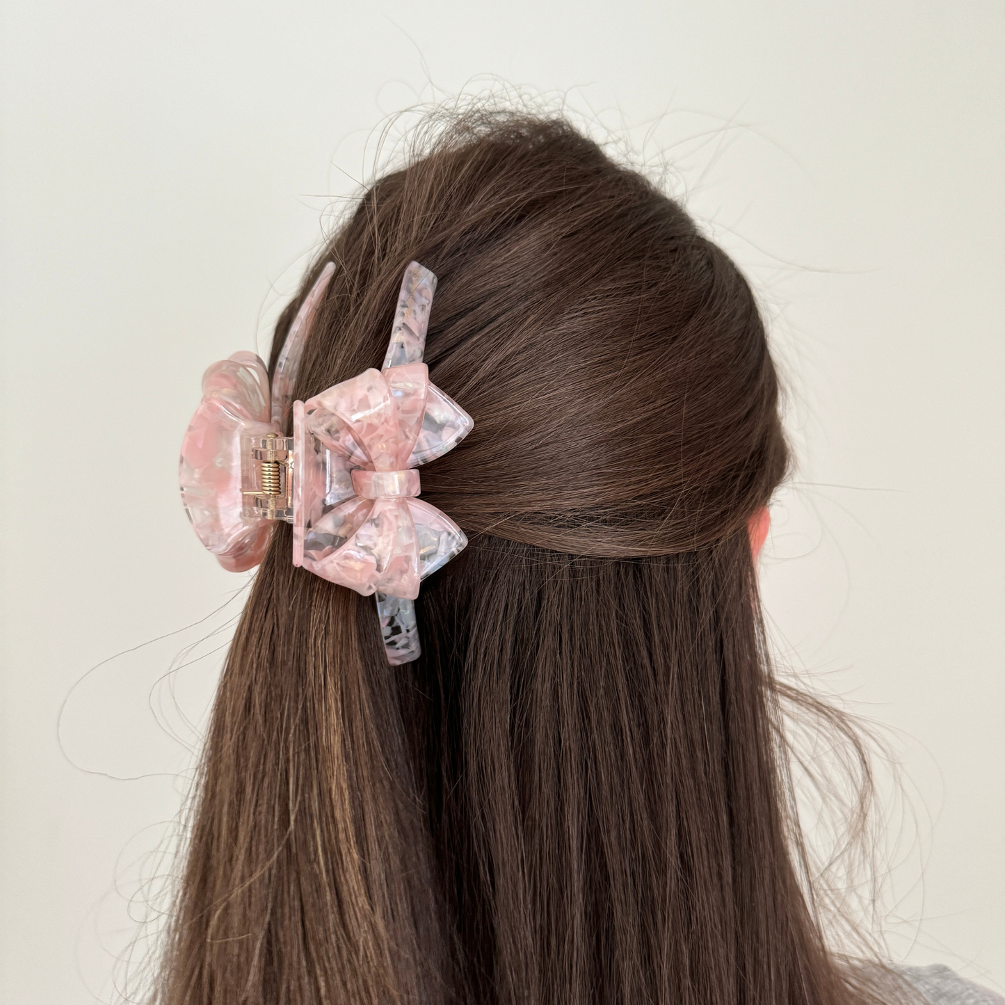 Arianne Cellulose Acetate Bow Hair Claw Clips: Blue