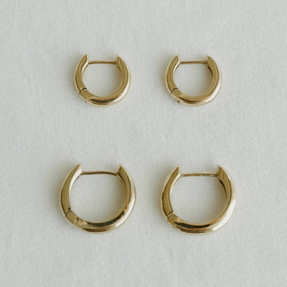 Essential Hoop Earrings