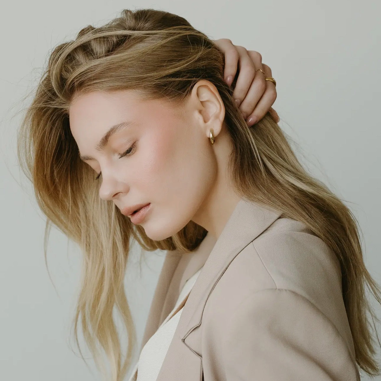 Olivia Hoop Earrings