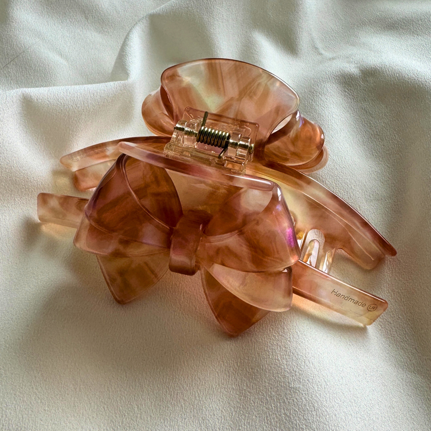 Arianne Cellulose Acetate Bow Hair Claw Clips: Purple