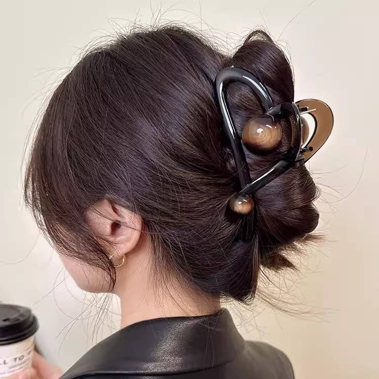 Dhalida Premium Tortoiseshell Hair Claw Clip, Hair Accessories : Brown