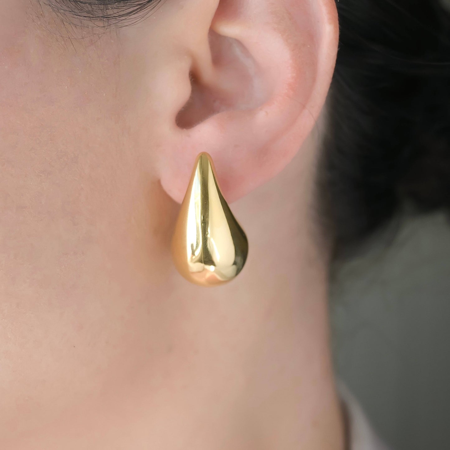 Sophie Chunky Hollow Drop Earrings