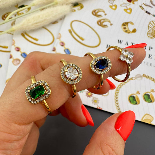 Emerald Ring with Cubic Zirconia finger ring