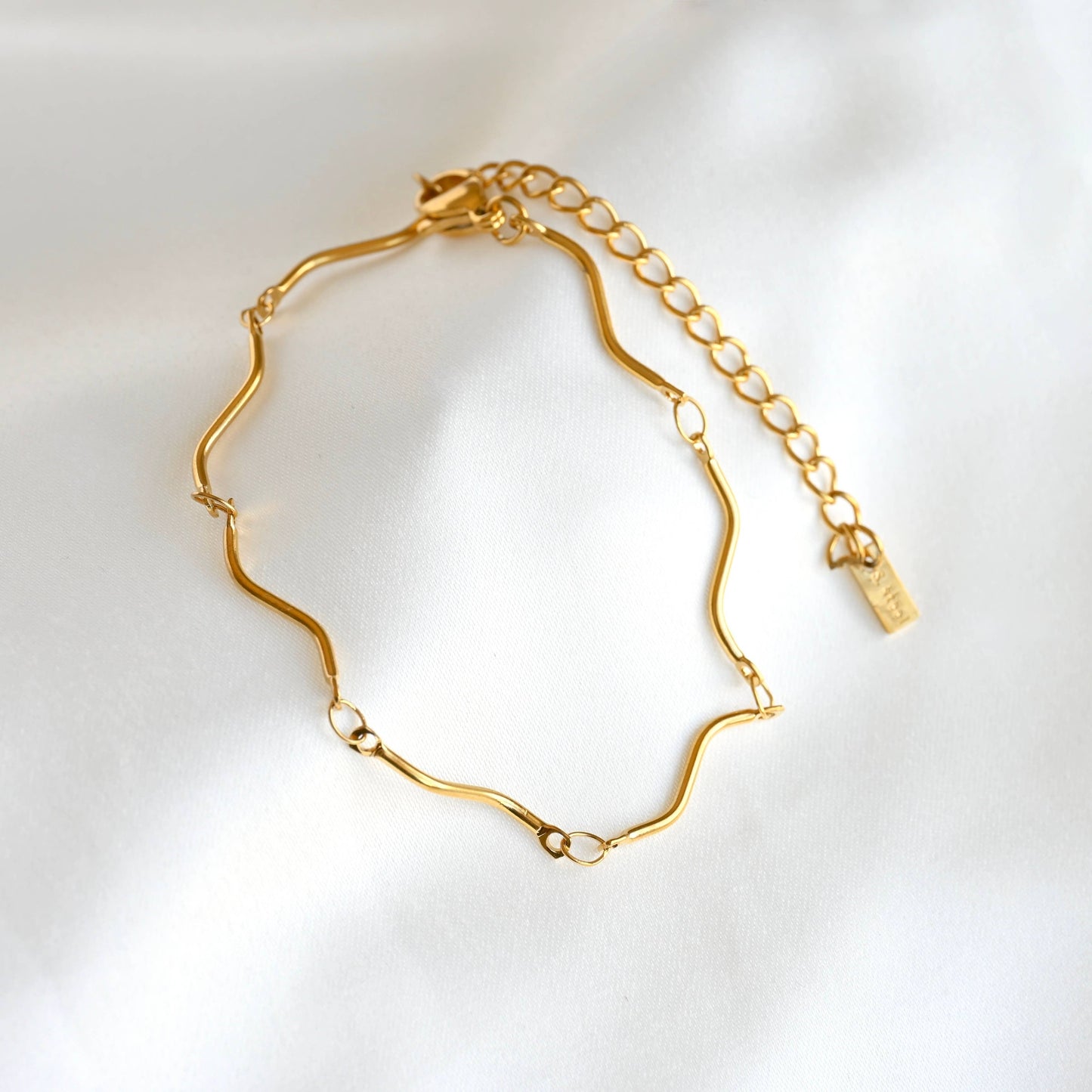 Julia Gold S Link Bracelet - Waterproof Oval Link Chain Bracelet: S Links