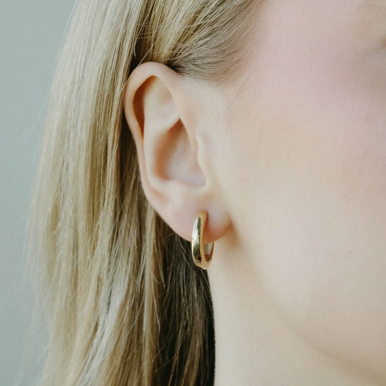 Essential Hoop Earrings