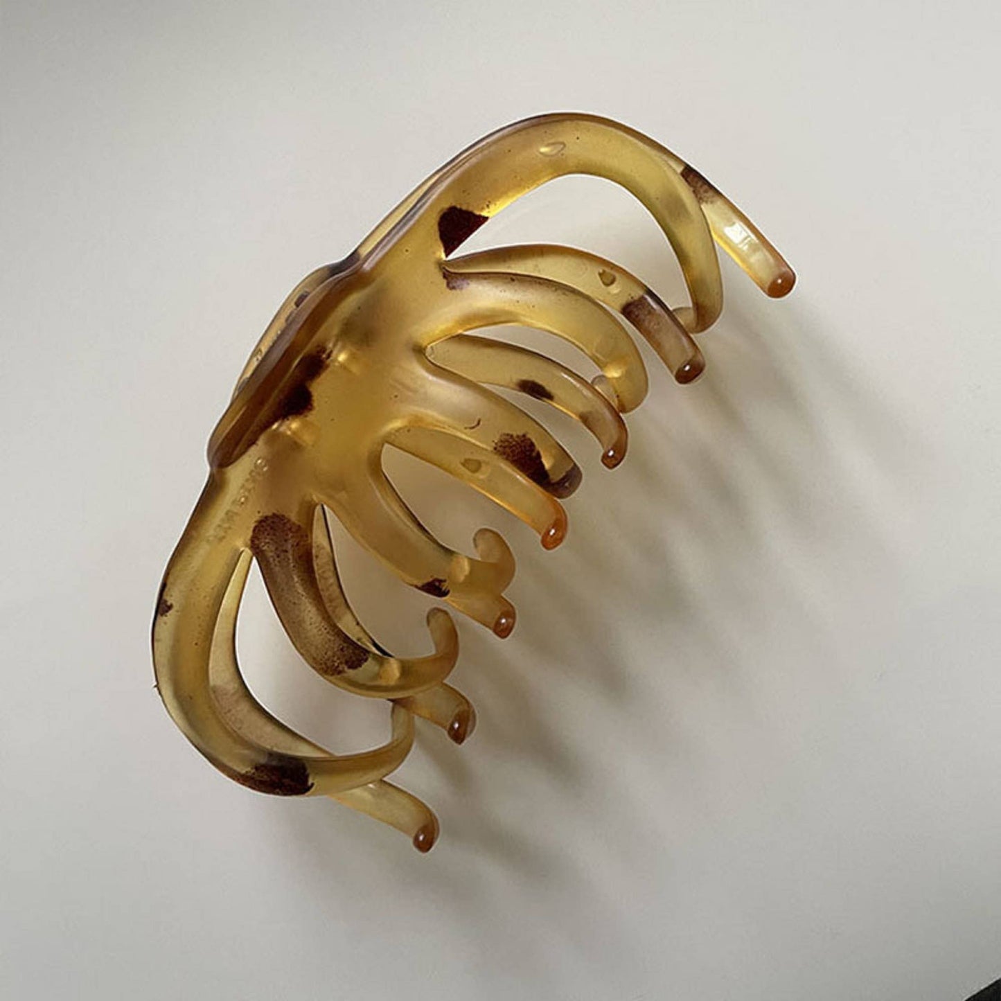 Large hair claw for thick hair | Tortoise | French Claw Clip: Tortoise