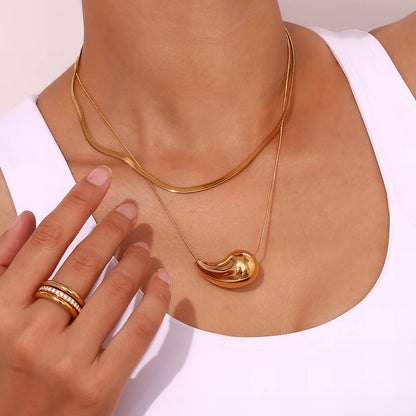 Teardrop Pendant Necklace