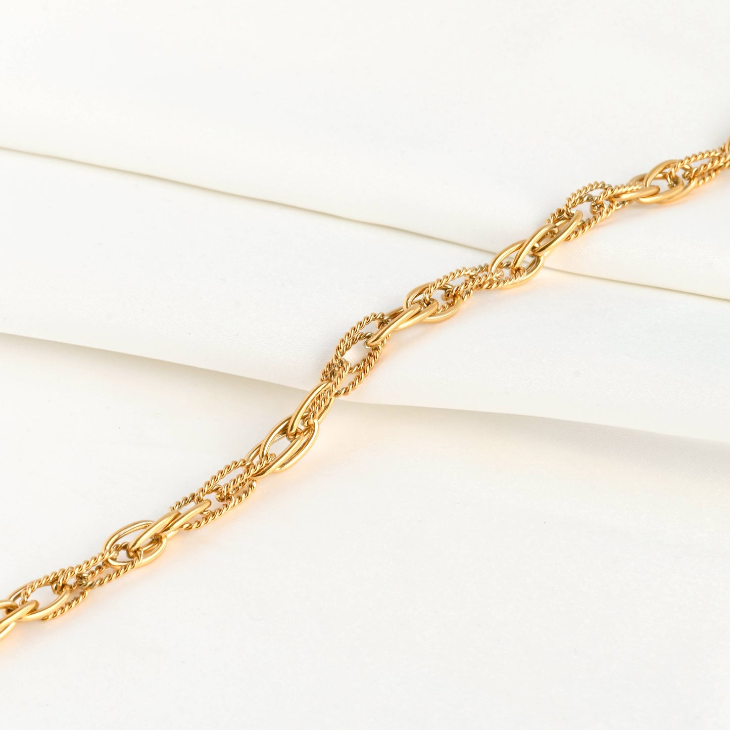 Solange Dual Chain Necklace - Twist Link Chain Necklace Bracelet Set: Necklace+Bracelet Set