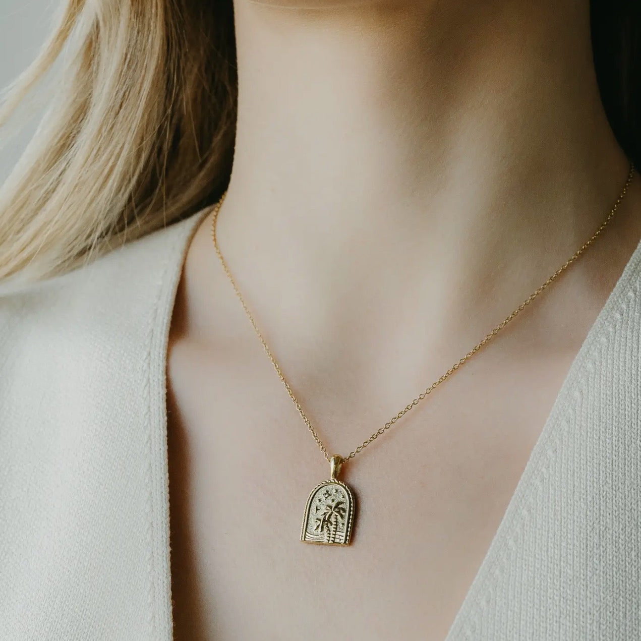 Palm Tree Arch Pendant Necklace