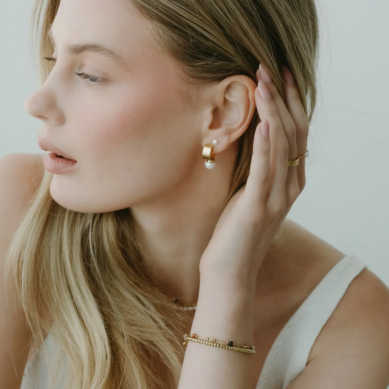 Kyliana  dangle Earrings
