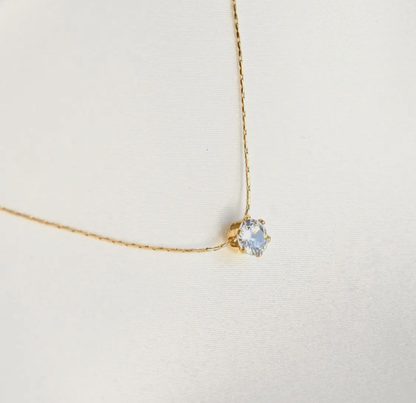 Gold Chain Necklace with Solitaire Pendant