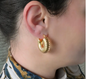 Ribbed hoop earrings