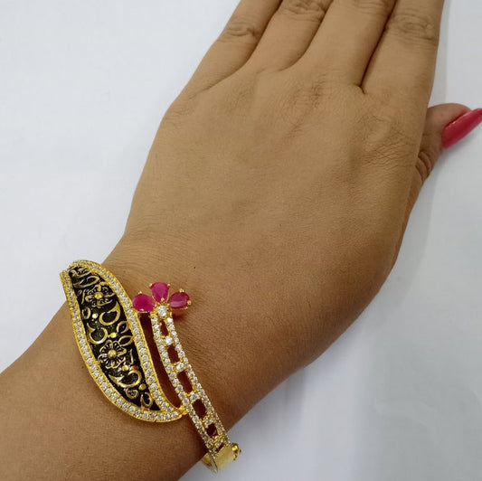Royal Spark Bracelet