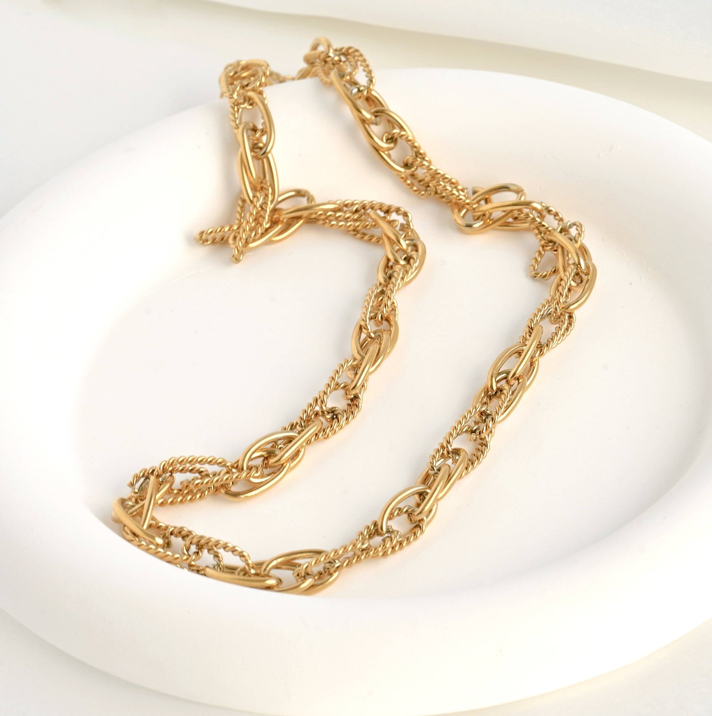 Solange Dual Chain Necklace - Twist Link Chain Necklace Bracelet Set: Necklace+Bracelet Set
