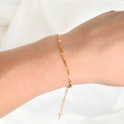 Julia Gold S Link Bracelet - Waterproof Oval Link Chain Bracelet: S Links