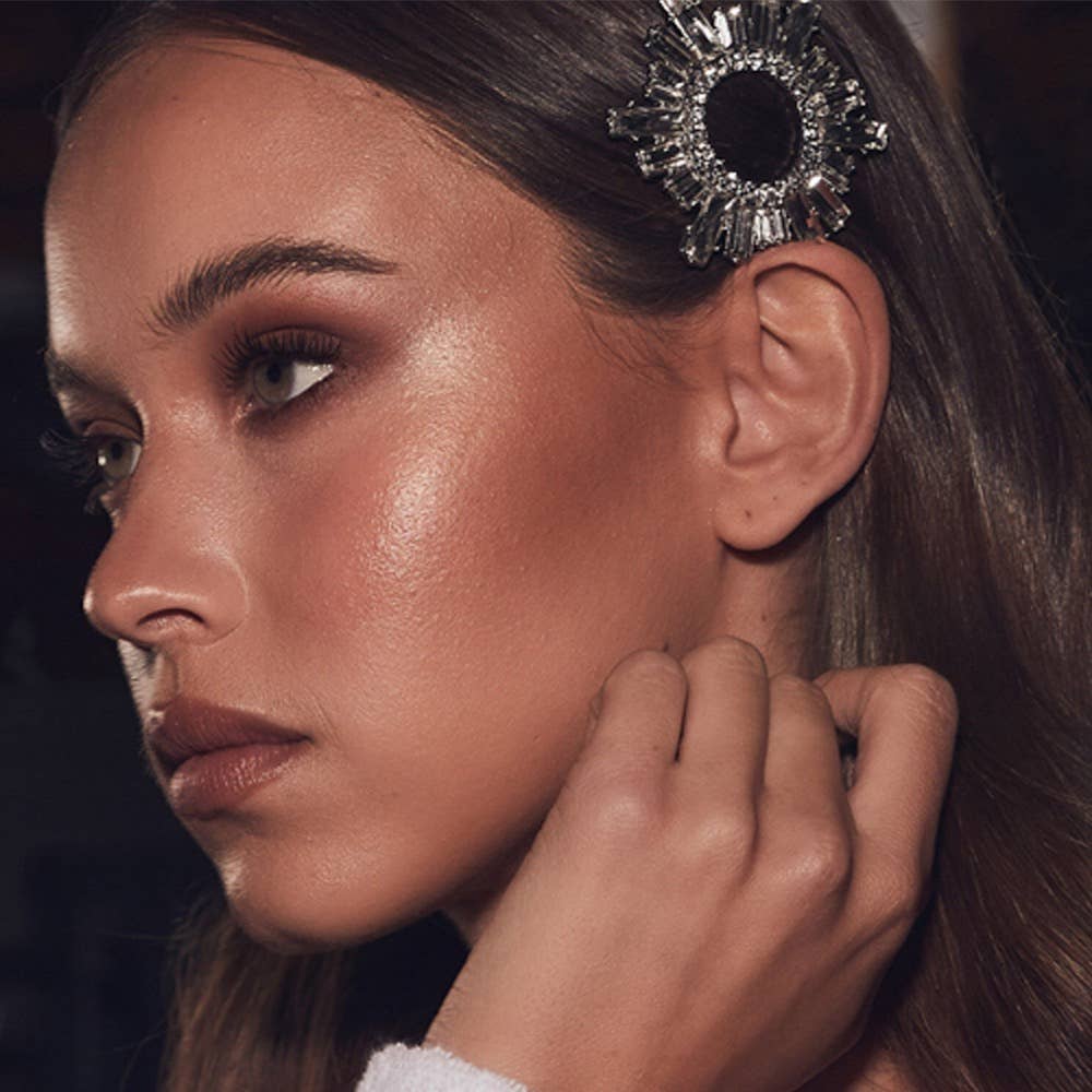 Briella Elegant Crystal Sunburst Hair Clip - Sparkling Rhinestone: Gold