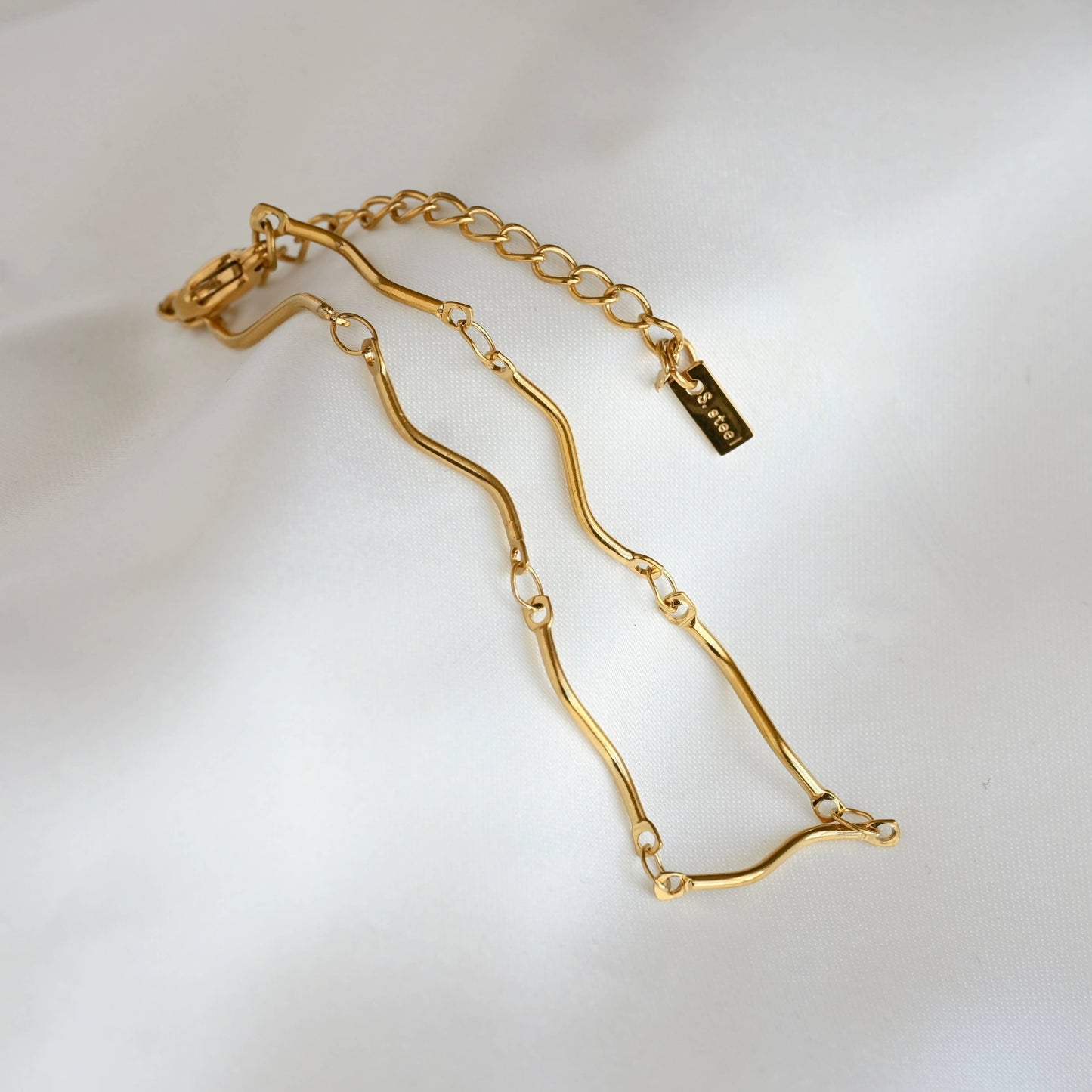 Julia Gold S Link Bracelet - Waterproof Oval Link Chain Bracelet: S Links