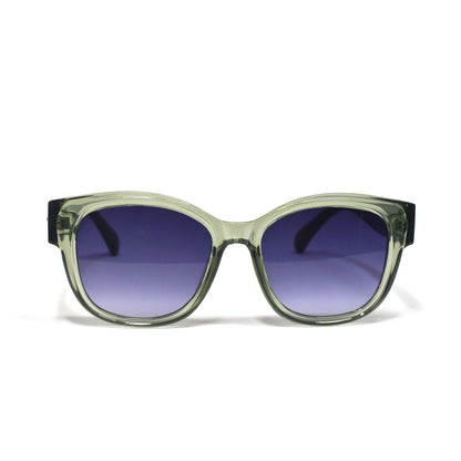 Visionaries Elegant Gradient Sunglasses with Iconic Accent