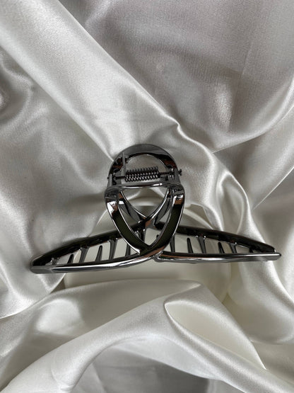 Large Hollow Twisted Hair Claw Clip, Thick Hair: Twist